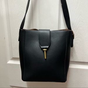 NWT Francesca’s Shoulder bag